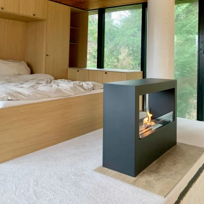 Fritstående elegant 2-sidet sort biopejs | Biopejs-shop.dk To-sidet Fritstående biopejs - Sort